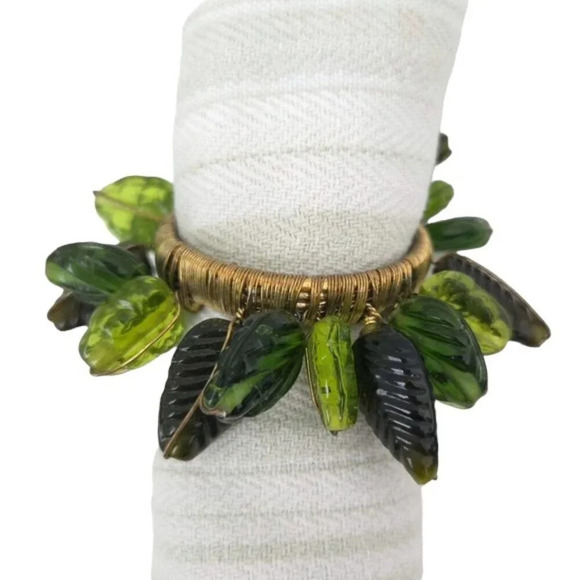 SET OF 6 Crate & Barrel Green Beaded Leaves & Gold Napkin Rings - Picture 1 of 3